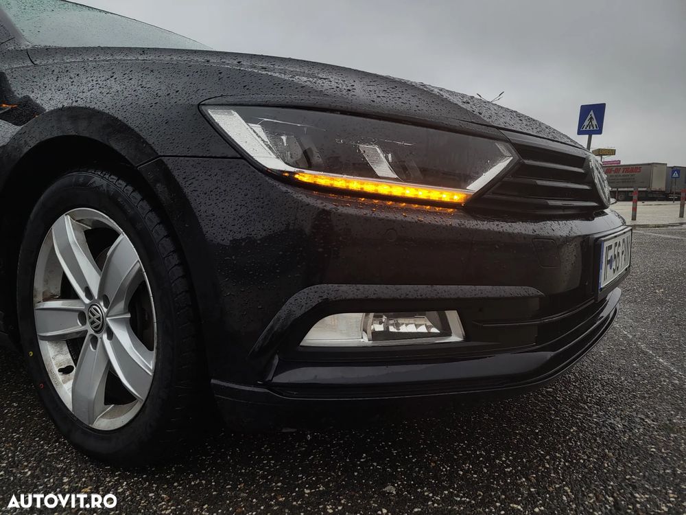 Volkswagen Passat Variant 2.0 TDI Comfortline - 10