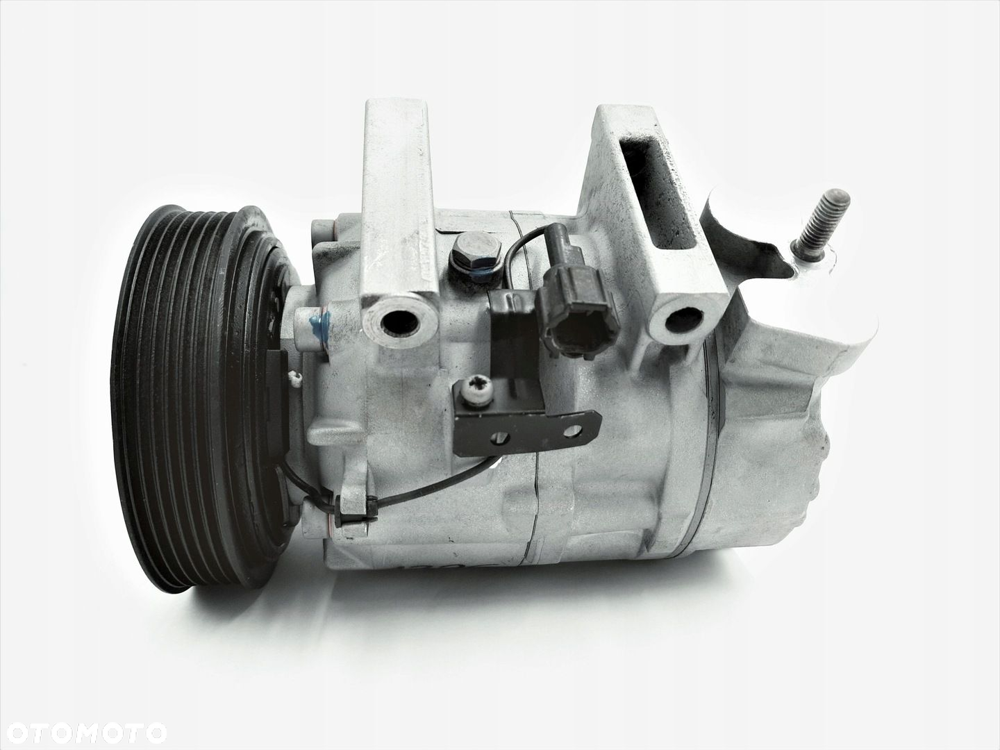 SPRĘŻARKA KLIMATYZACJI NISSAN BLUEBIRD SYLPHY PRIMERA X TRAIL 2.0 2.5i 16V - 2