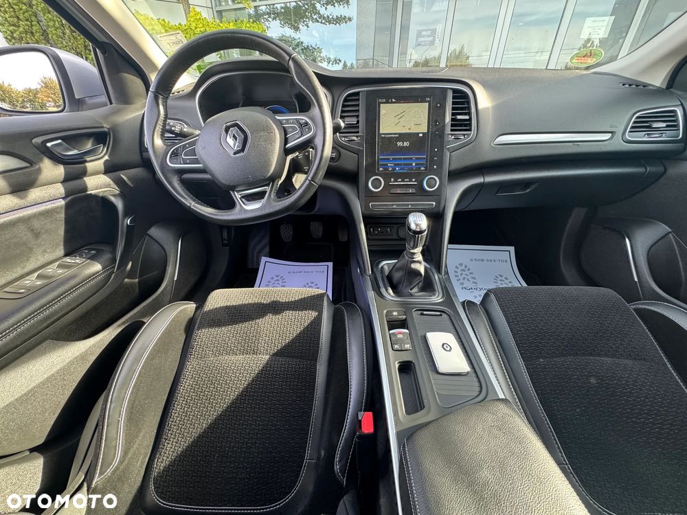 Renault Megane ENERGY TCe 100 EXPERIENCE - 12