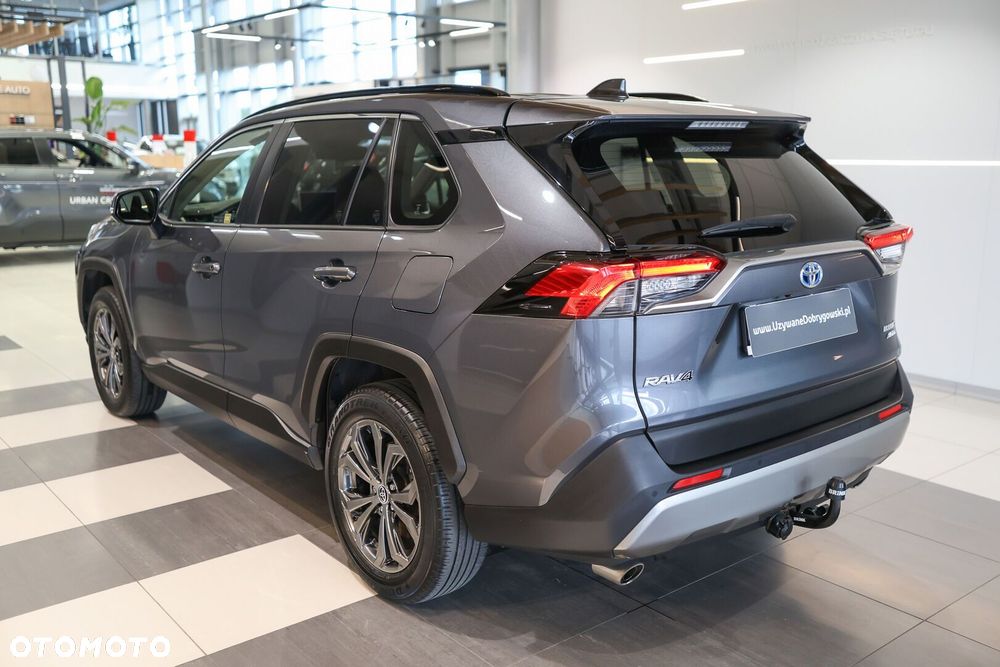 Toyota RAV4 - 4