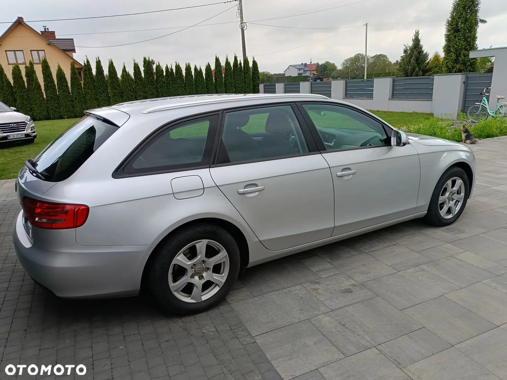 Audi A4 Avant 2.0 TDI DPF multitronic Ambiente - 12