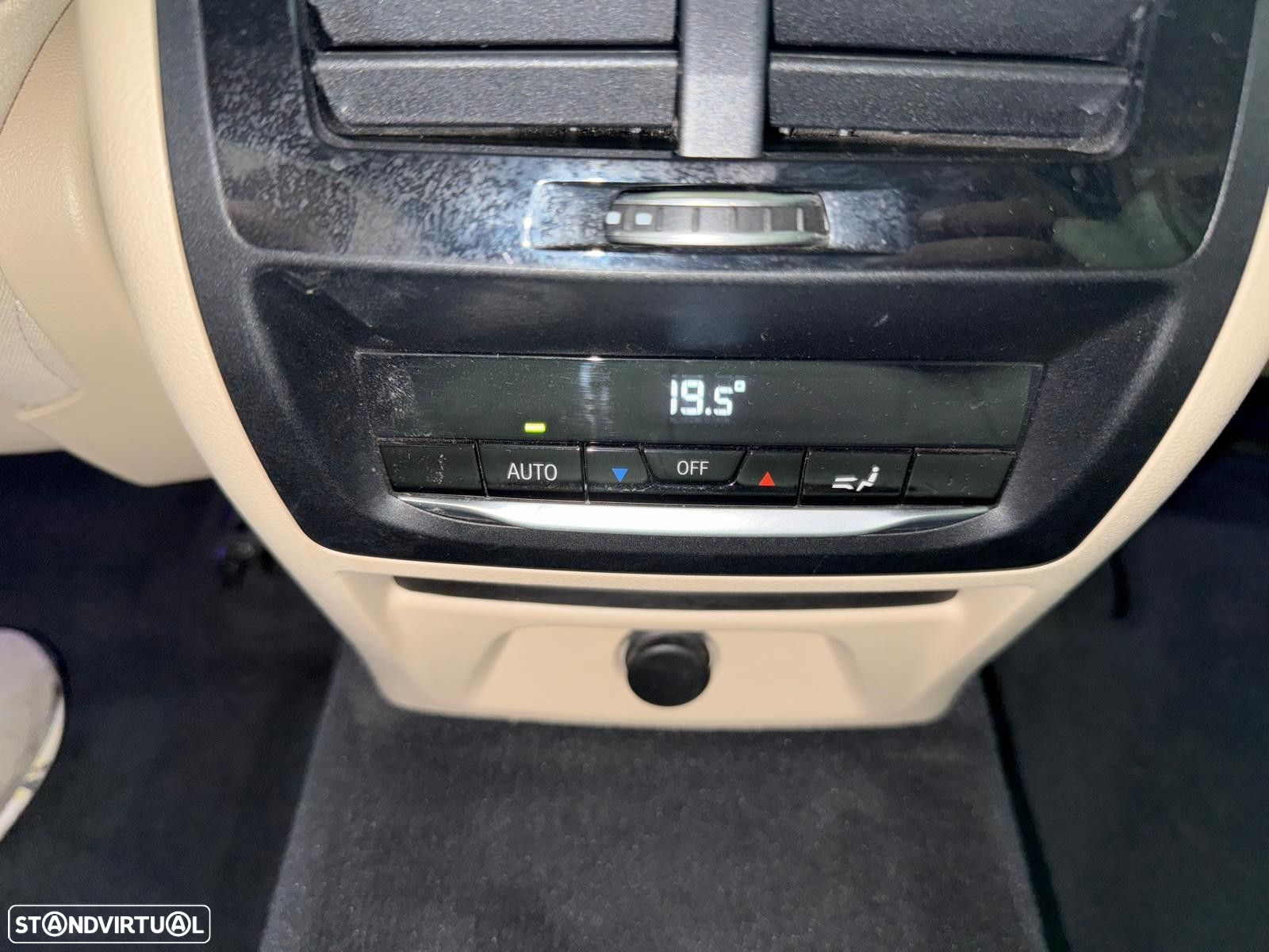 BMW X4 20 d xDrive XLine Auto - 48