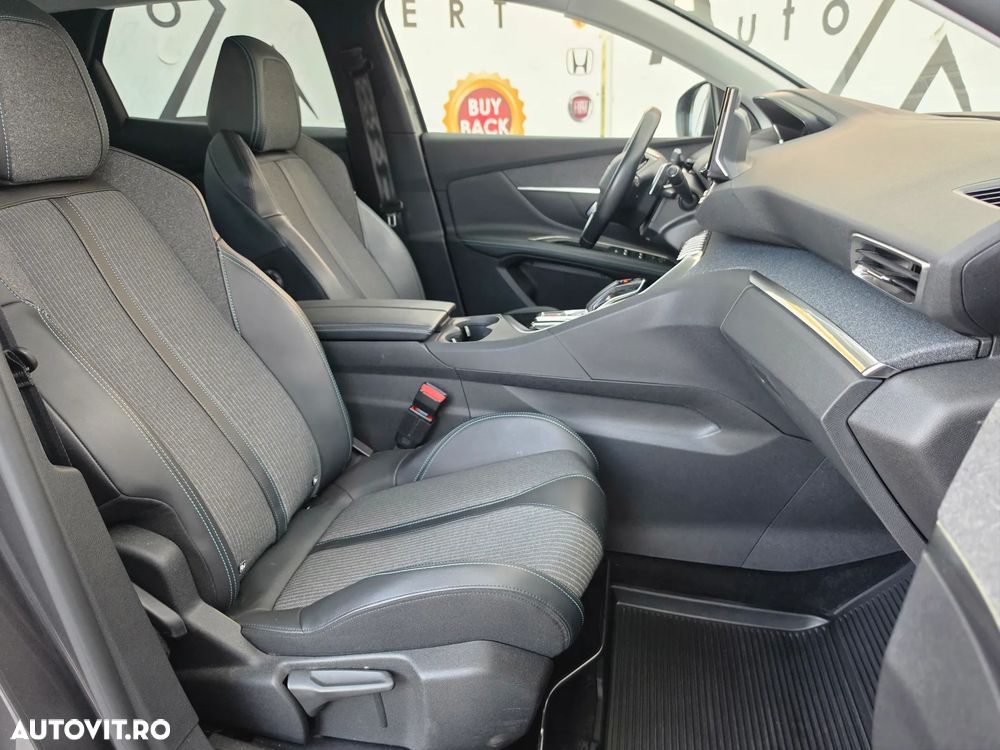 Peugeot 3008 PHEV 180 EAT8 Allure Pack - 8