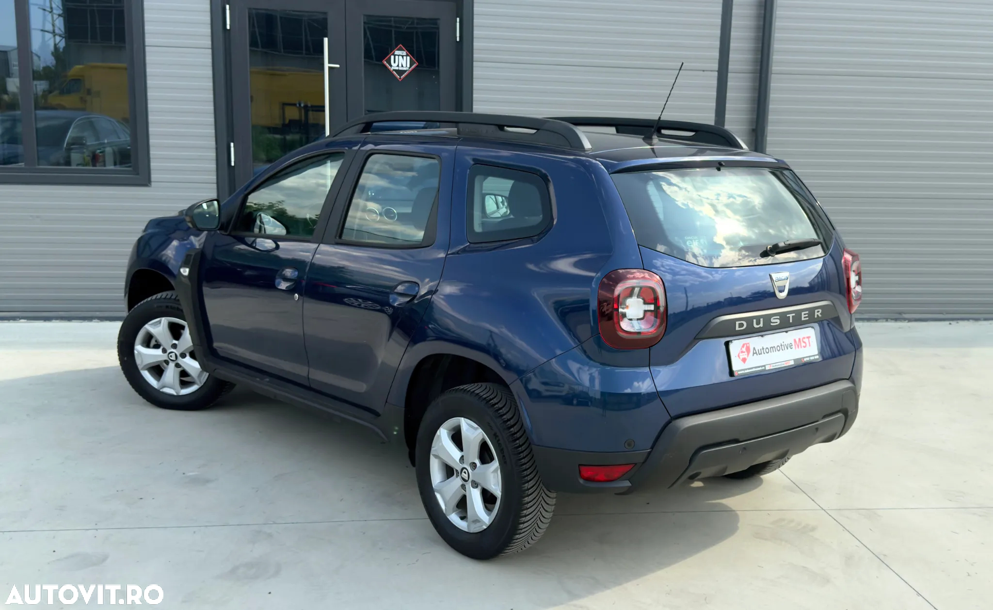 Dacia Duster 1.5 dCi 4x2 Laureate - 7