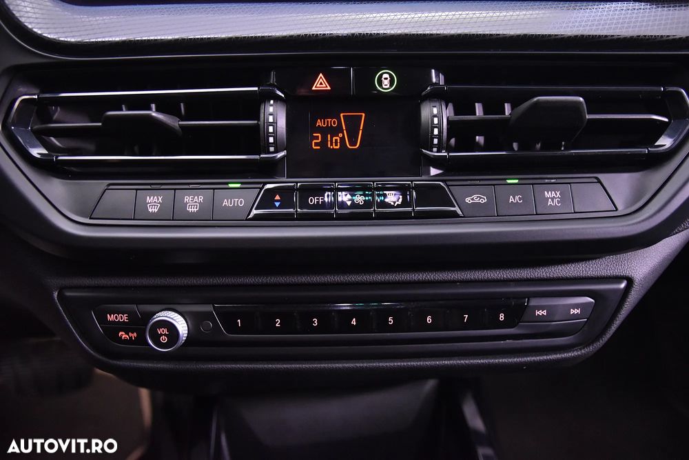 BMW Seria 1 116d Aut. - 18