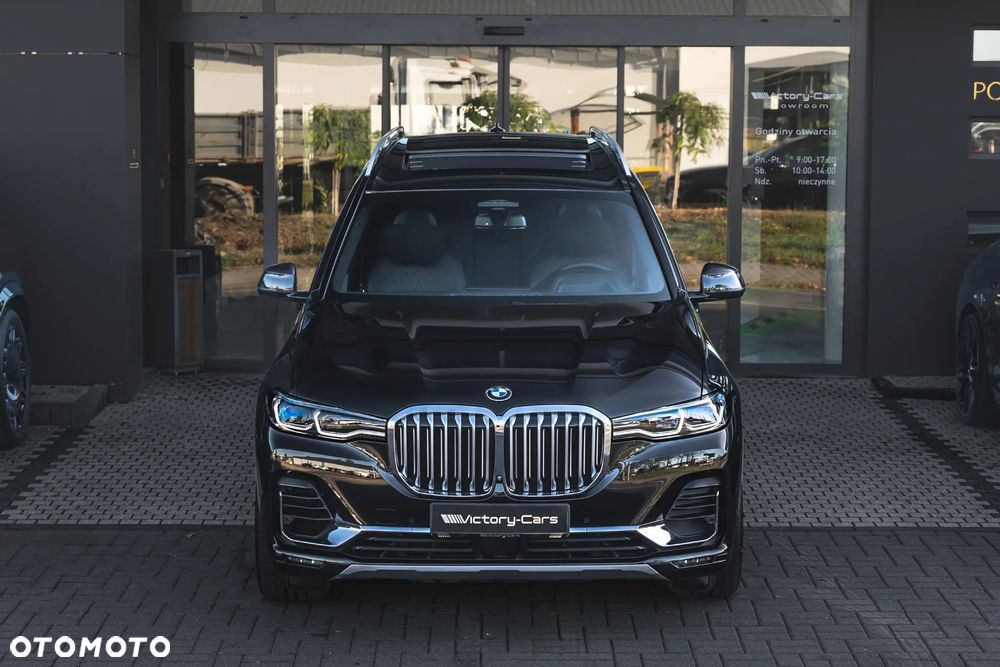 BMW X7 - 9
