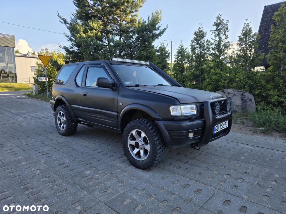 Opel Frontera - 1