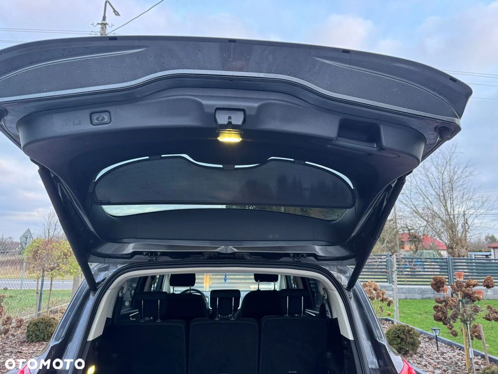 Ford S-Max 2.0 TDCi Titanium - 25