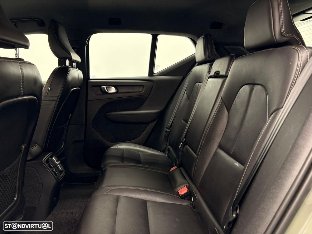 Volvo XC 40 P8 AWD Recharge RDesign - 8