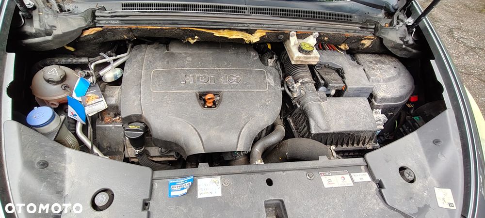 Citroën DS5 HDi 165 Business - 15