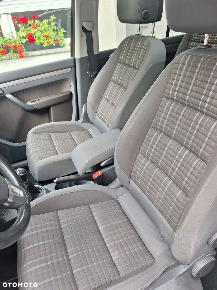 Volkswagen Touran 2.0 TDI DPF Cross Perfectline - 29