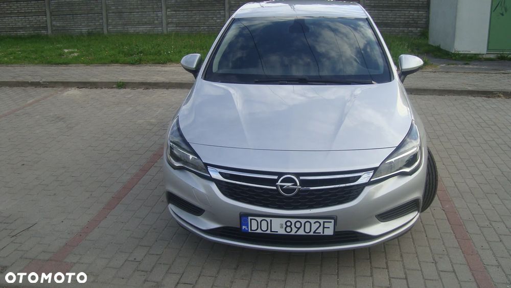 Opel Astra - 2