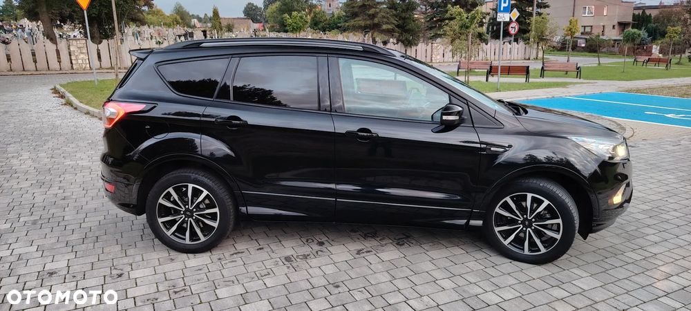 Ford Kuga 1.5 EcoBoost 2x4 ST-Line - 10