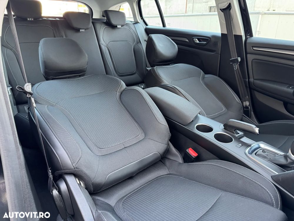 Renault Megane BLUE dCi 115 EDC TECHNO - 17