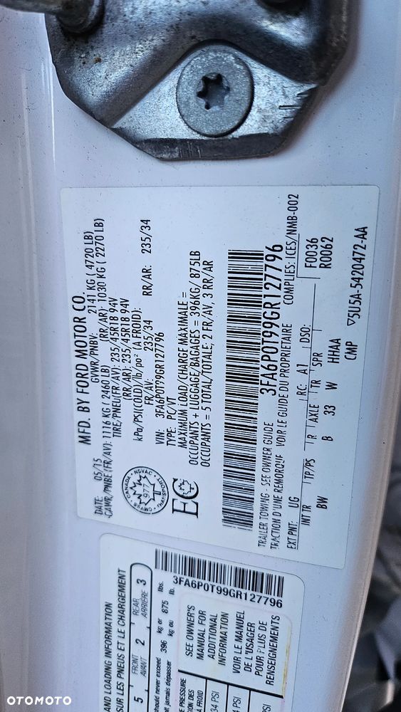 Ford Fusion 2.0 EcoBoost Titanium - 19