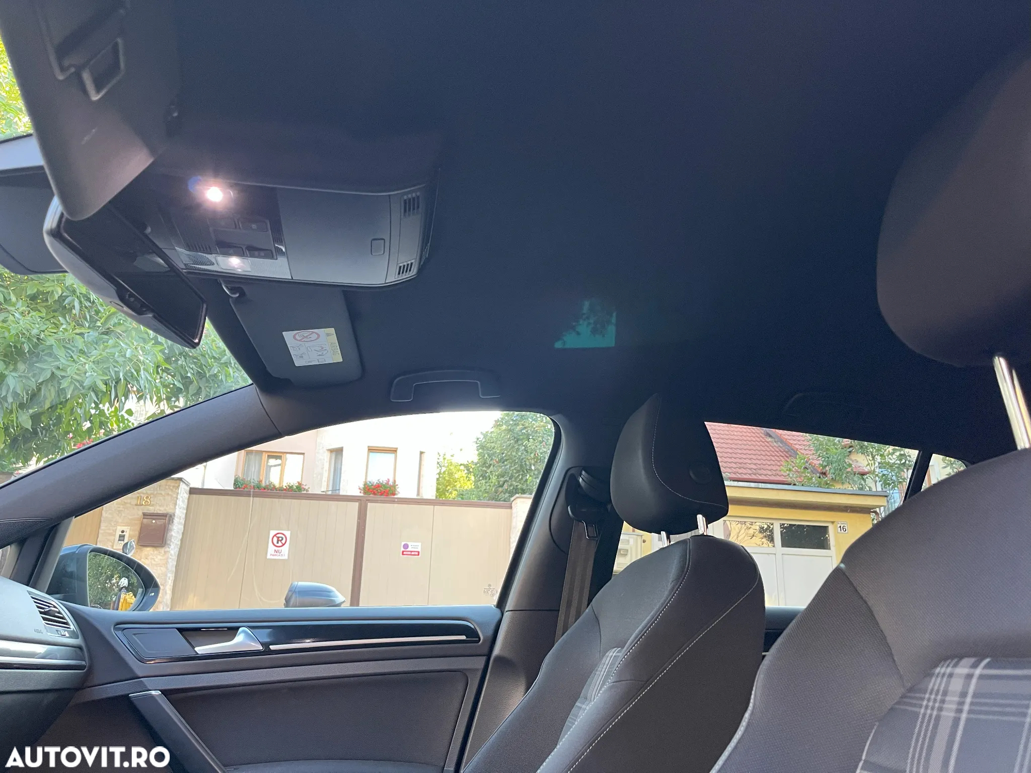Volkswagen Golf 2.0 TDI DSG GTD - 13