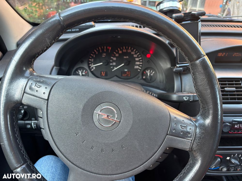 Opel Corsa - 11
