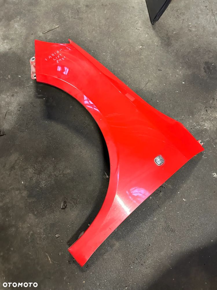 SKODA FABIA II LIFT 8151 BŁOTNIK LEWY PRZEDNI