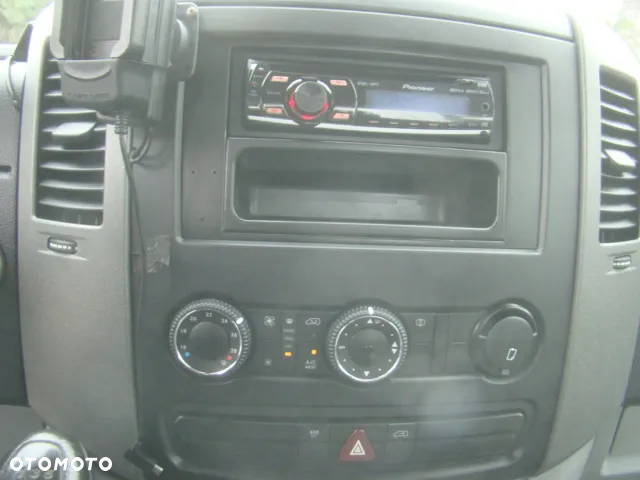 Volkswagen CRAFTER BLIŹNIAKI HDS HIAB - 21