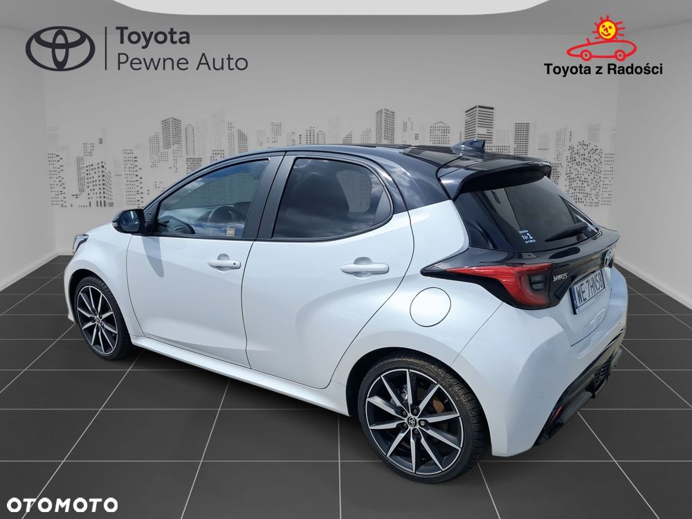 Toyota Yaris Hybrid 1.5 GR Sport - 2