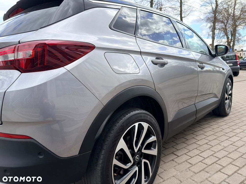 Opel Grandland X 1.2 T Ultimate S&S - 17