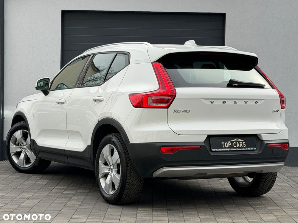 Volvo XC 40 B4 B DKG Momentum Pro - 23