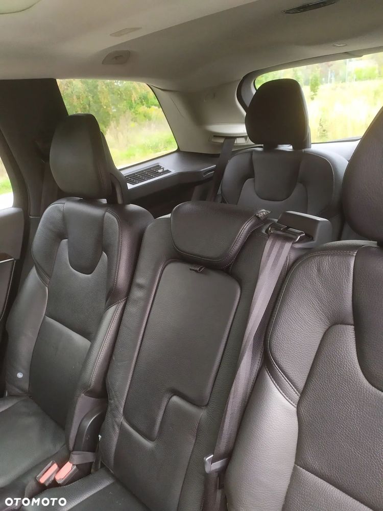 Volvo XC 90 T6 AWD Momentum 7os - 24