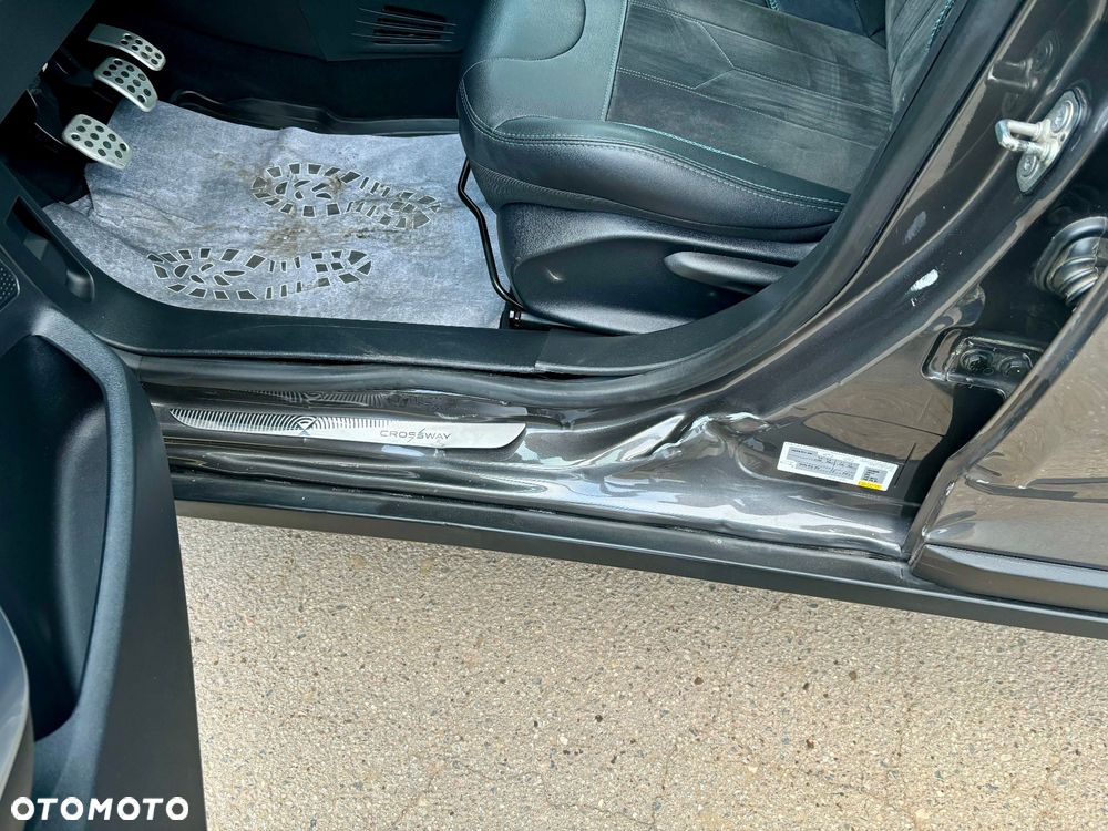 Peugeot 2008 PureTech 130 GPF Stop&Start Crossway - 13