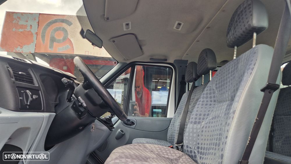 Ford Transit - 13