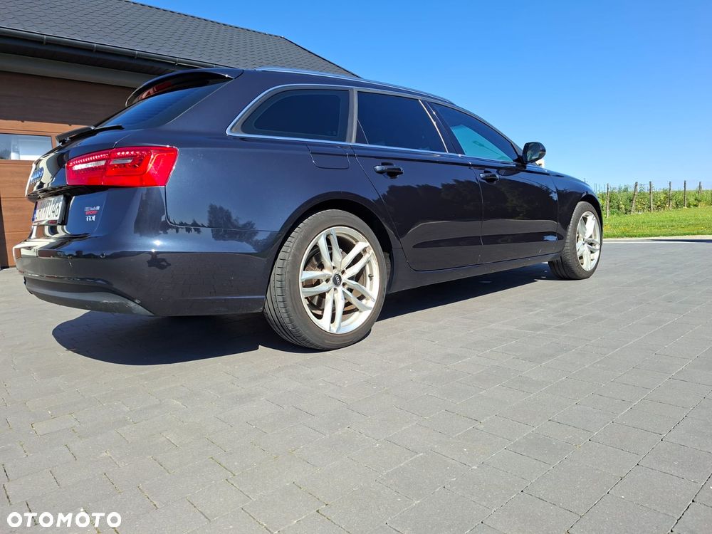 Audi A6 Avant - 4