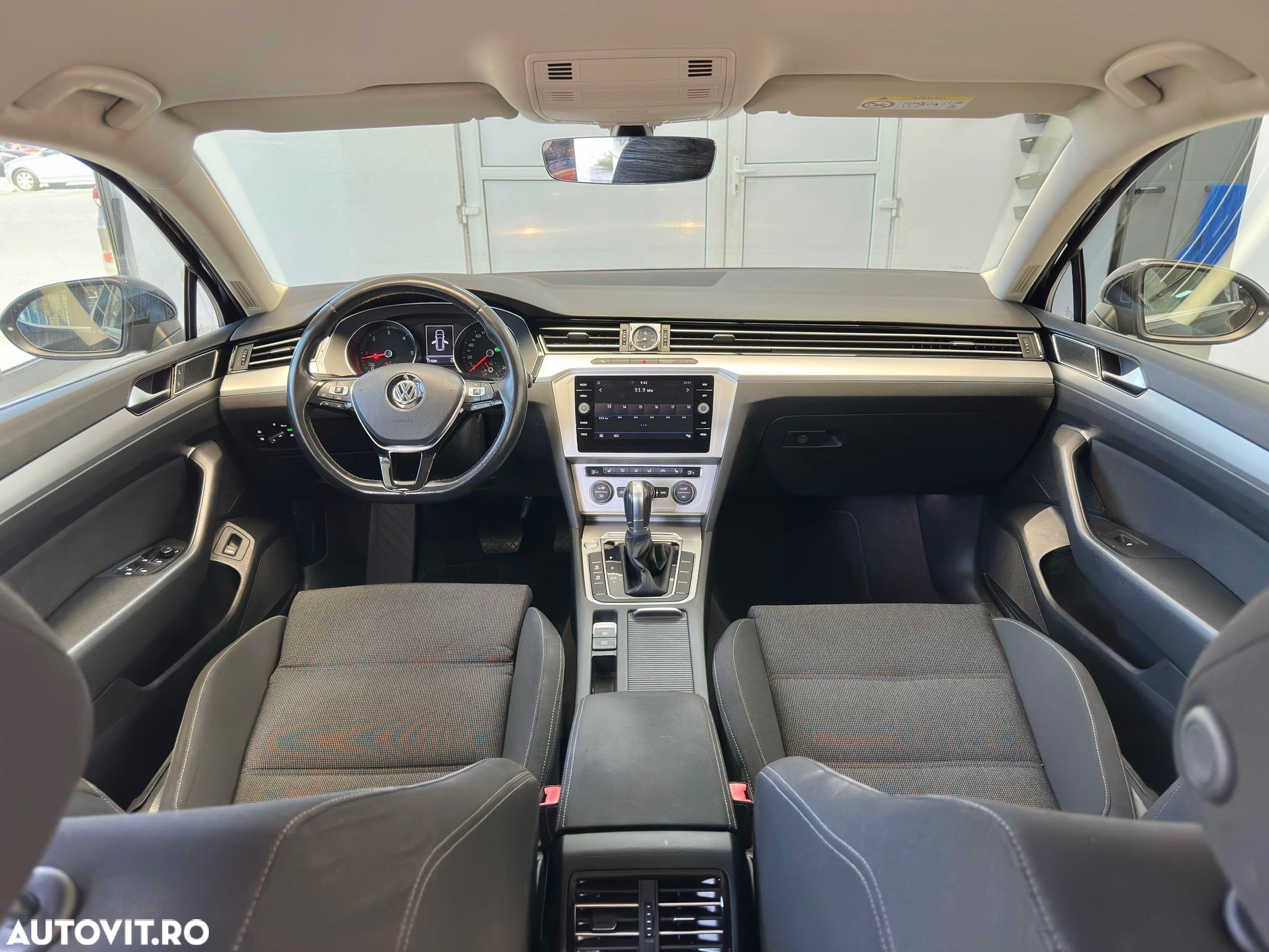 Volkswagen Passat Variant 2.0 TDI DSG Comfortline - 6