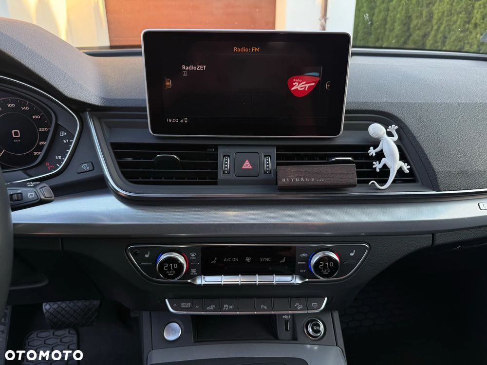 Audi Q5 50 TFSI e Quattro S Line S tronic - 13