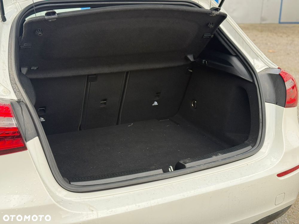 Mercedes-Benz Klasa A 160 d Progressive - 13
