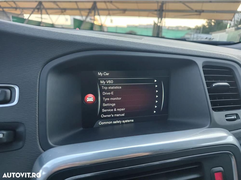Volvo V60 D4 VEA Start-Stop Momentum - 11