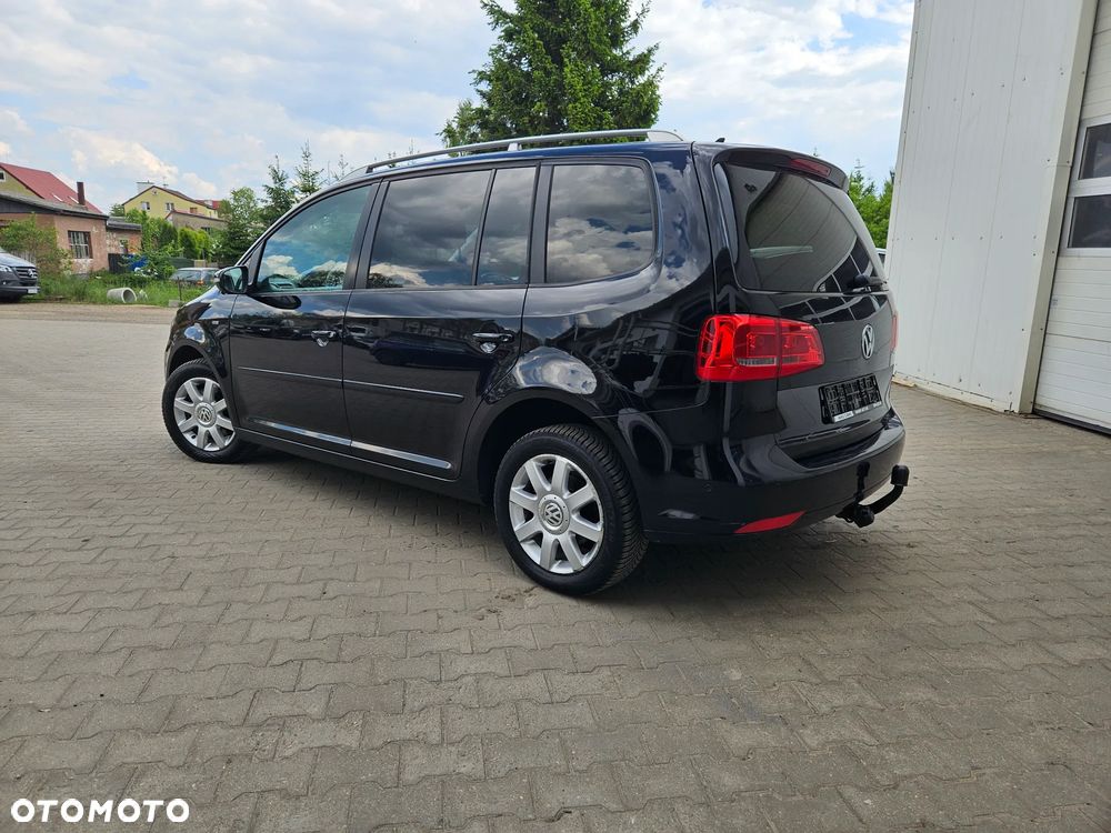 Volkswagen Touran 2.0 TDI DPF DSG Life - 4