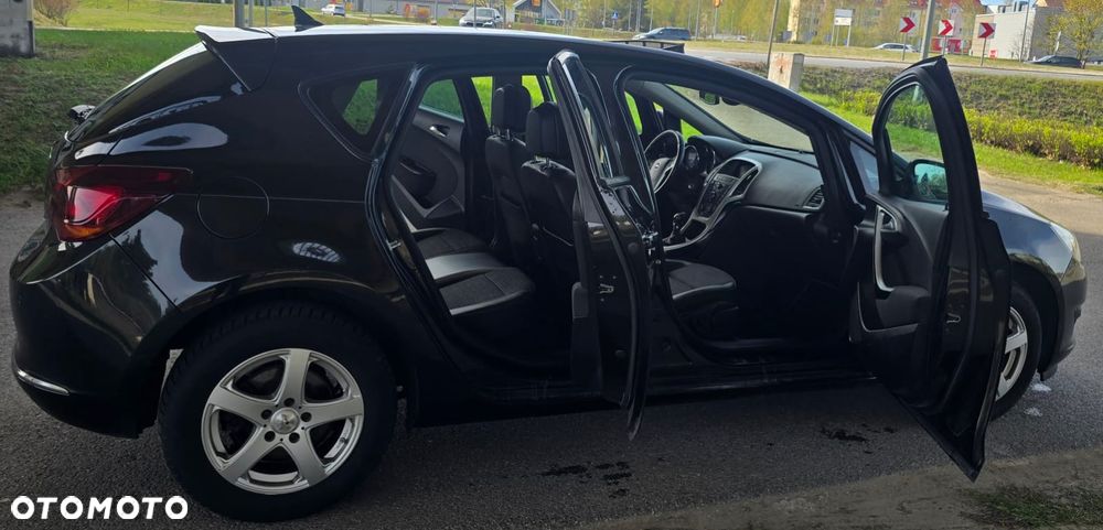 Opel Astra 1.7 CDTI DPF ENERGY - 4