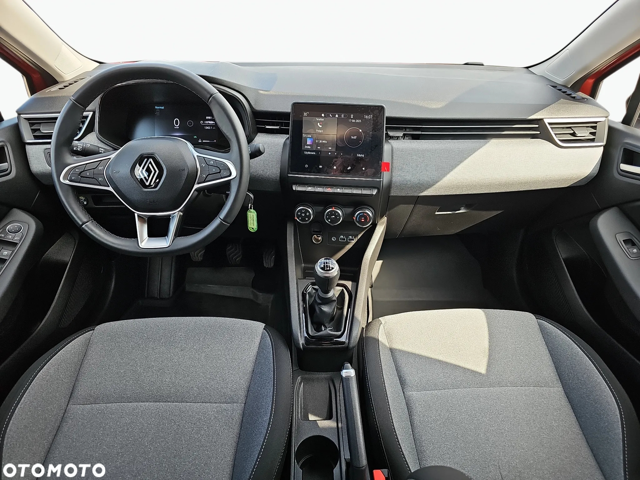 Renault Clio 1.0 TCe Evolution - 5