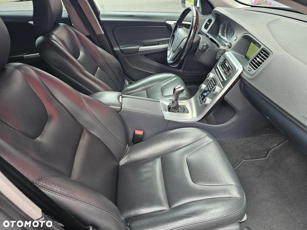 Volvo V60 D2 Drive-E Momentum - 7