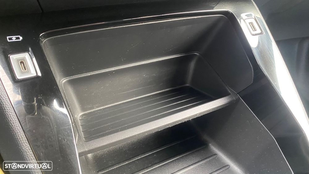 Peugeot 2008 1.5 BlueHDi Active Pack - 45