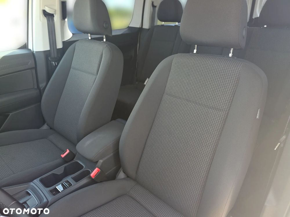Volkswagen Caddy Maxi 1.5 TSI DSG - 17
