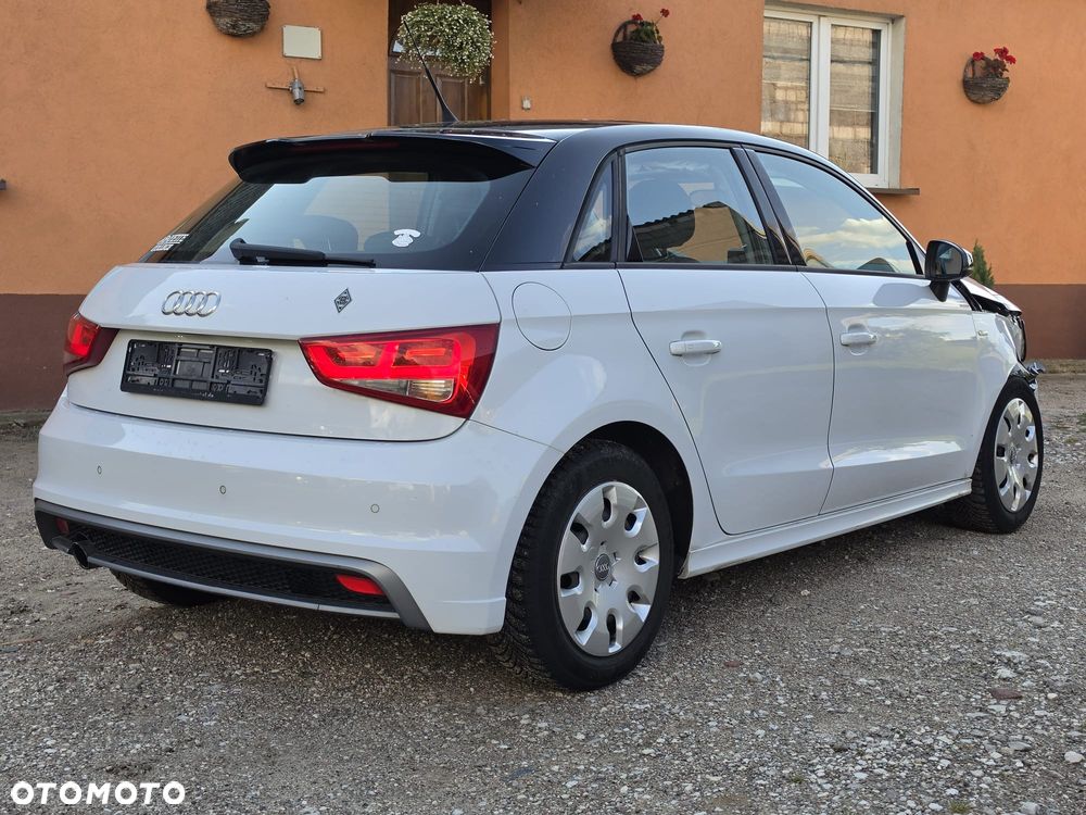Audi A1 Sportback 1.6 TDI S tronic S line edition - 3