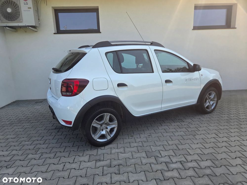Dacia Sandero Stepway - 16
