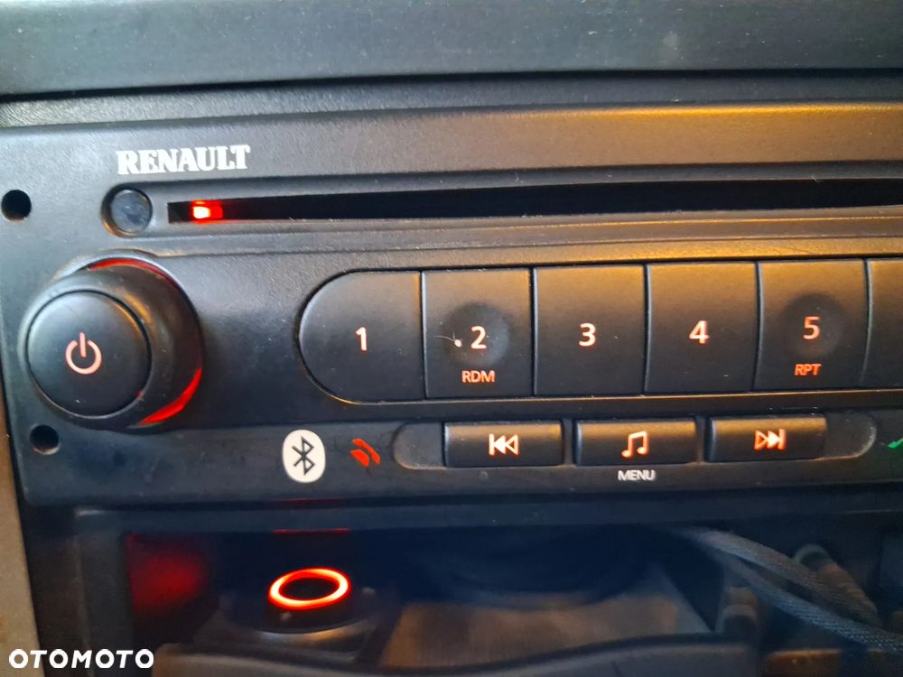 Renault Premium - 16