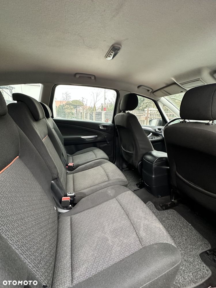 Ford S-Max 2.0 TDCi Trend - 13