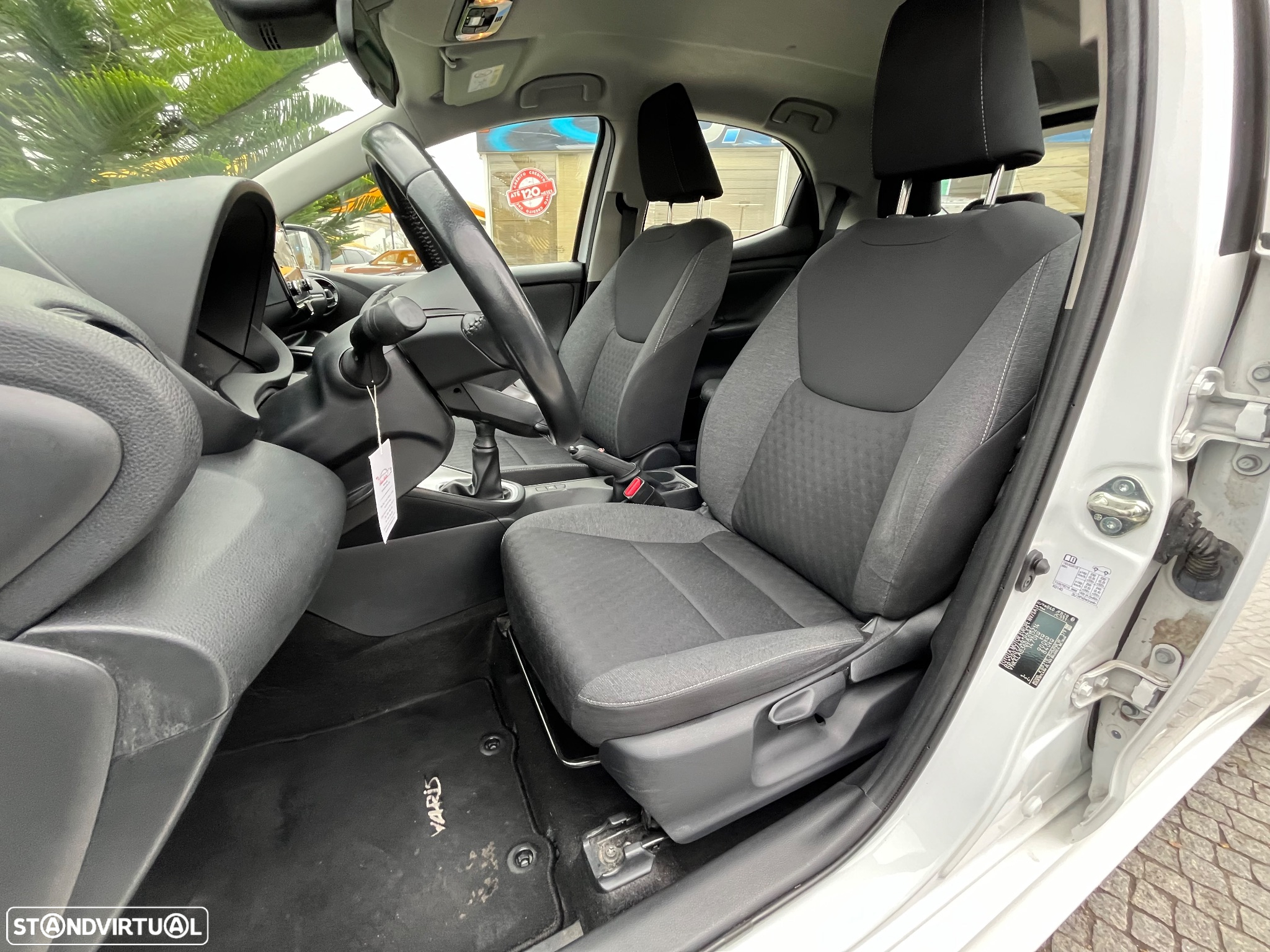 Toyota Yaris 1.0 VVT-i Comfort - 18