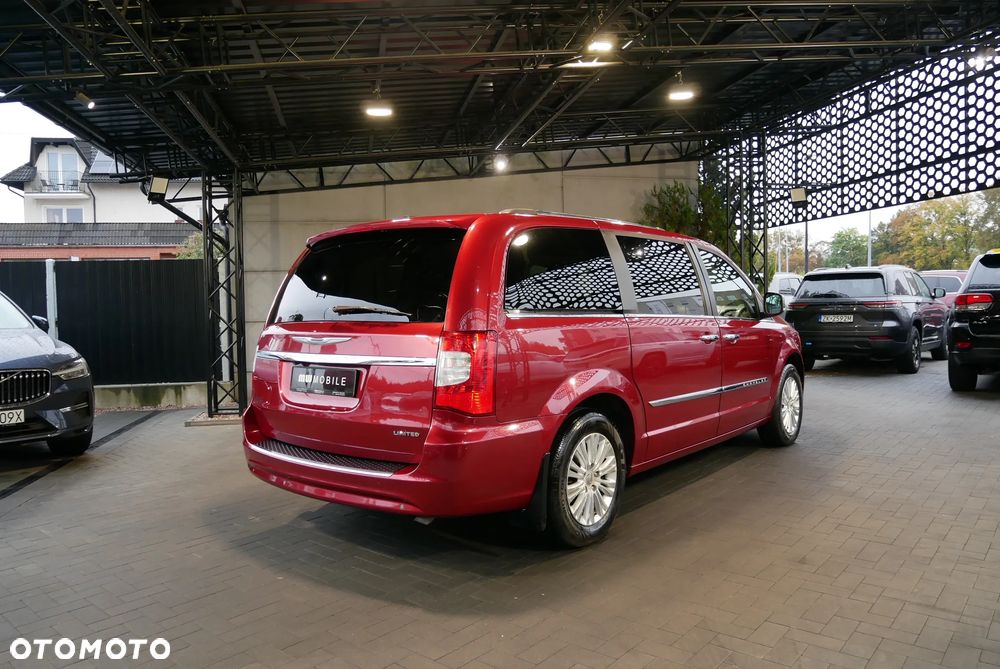 Chrysler Town & Country 3.6 Limited - 3