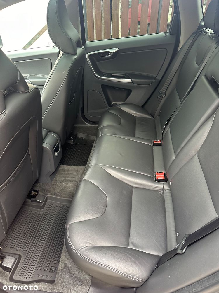 Volvo XC 60 - 7