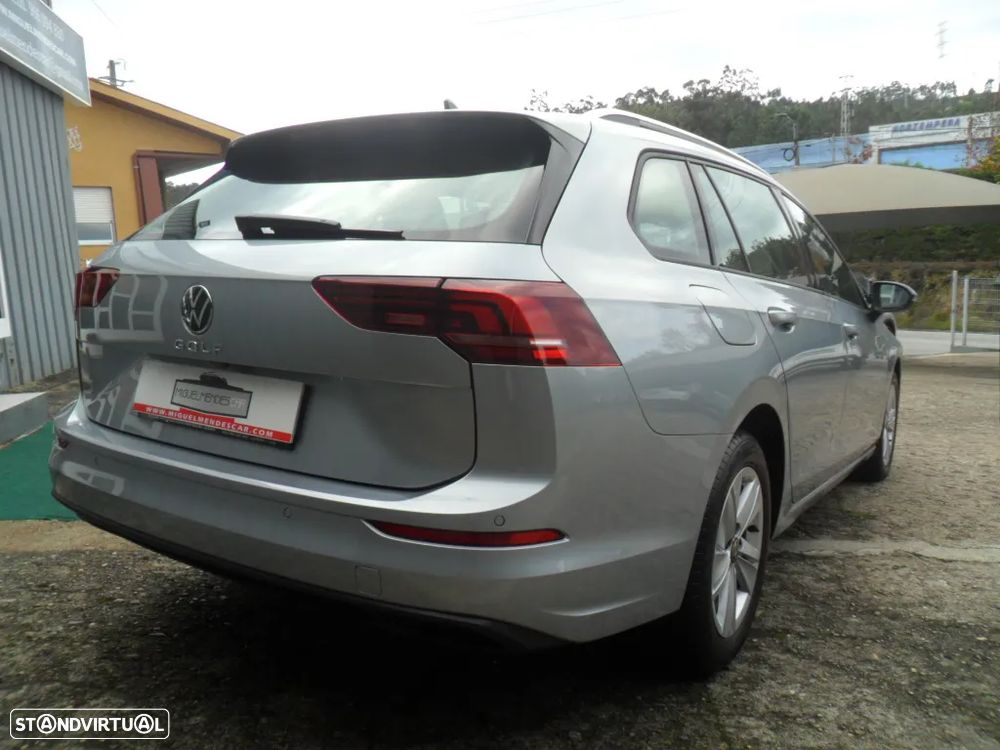 VW Golf Variant 1.5 TSI Urban - 32