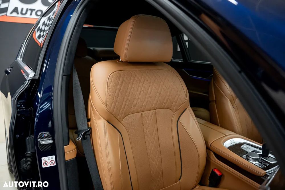 BMW Seria 7 - 31