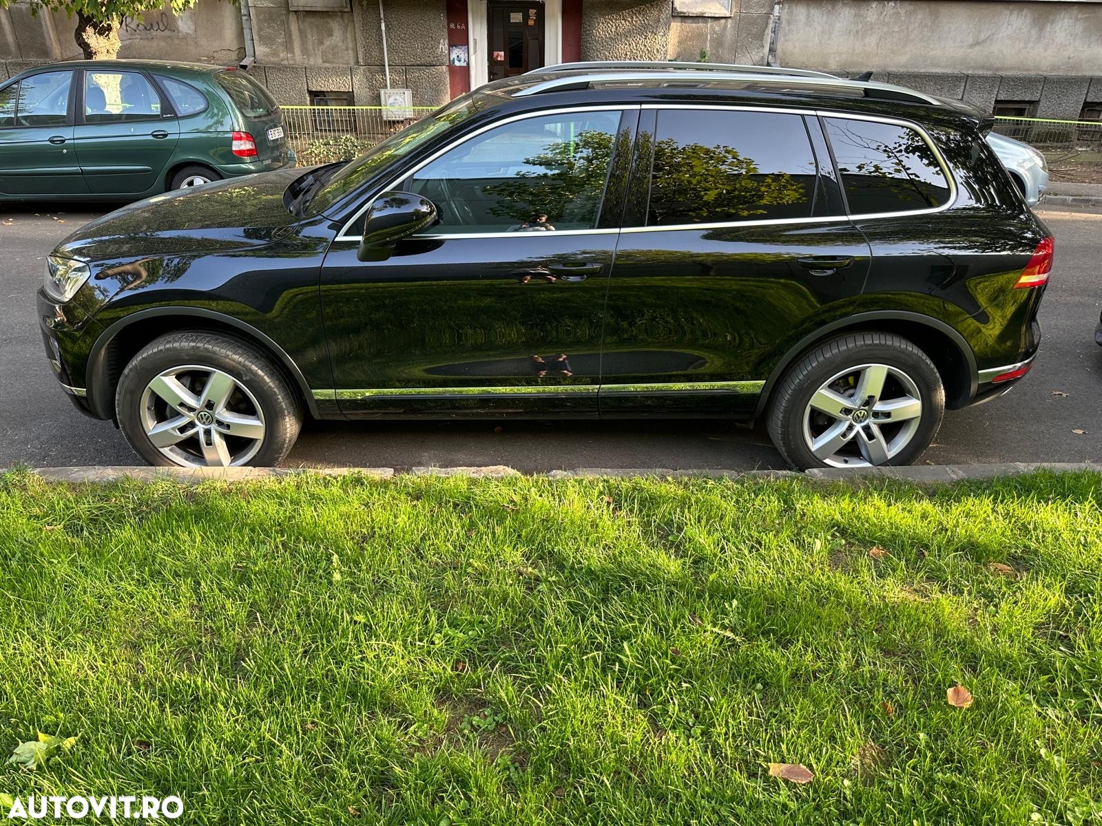 Volkswagen Touareg V6 TDI BMT Supreme Plus - 3